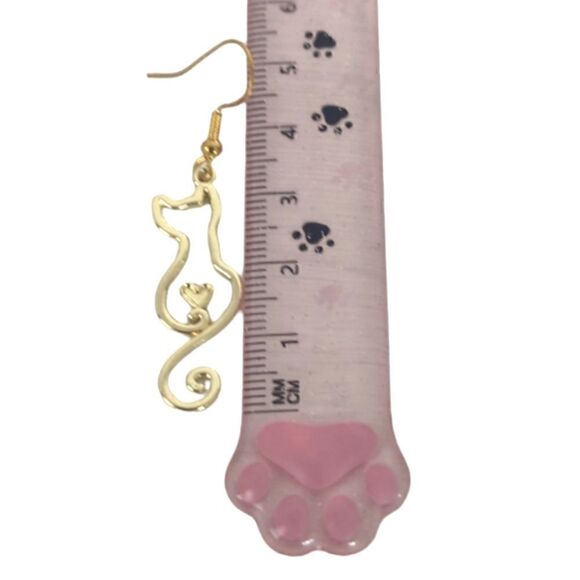 Kitty Cat Heart Dangling Earrings - Picture 4 of 7